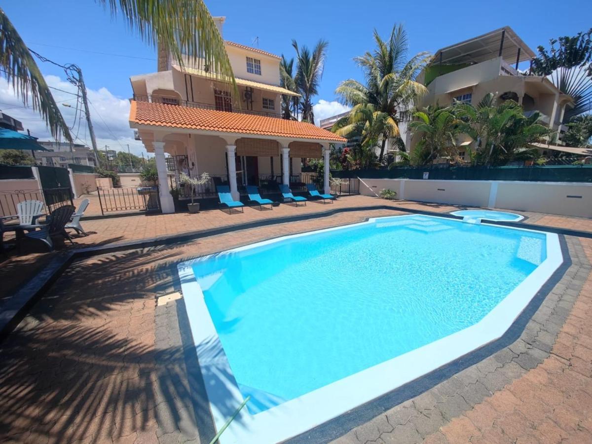 Villa L'Or With Private Pool Flic en Flac Екстер'єр фото